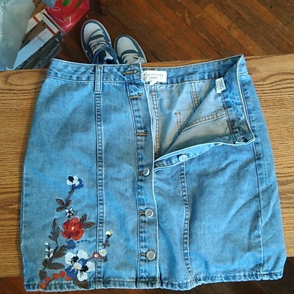 Blu Pepper Dresses & Skirts - Adorable Denim Skirt